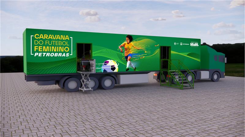 Caminhão da Caravana do Futebol Feminino Petrobras